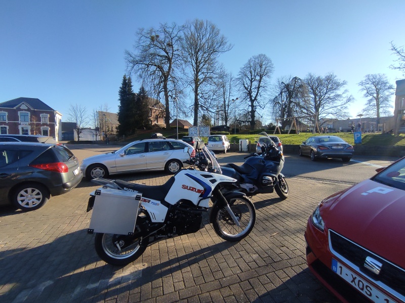 Afbeeldingslocatie: https://tweakers.net/i/3q34V1biEBot_TUQJYL-rGA1urY=/800x/filters:strip_icc():strip_exif()/f/image/6dKmsLnsEVGk6b6OYBemHWmH.jpg?f=fotoalbum_large