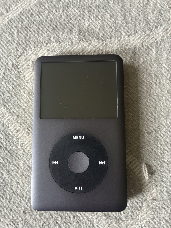 Apple iPod Classic 160GB ブラック Apple iPod Classic 160GB Zwart compleet met accesoires aangeboden