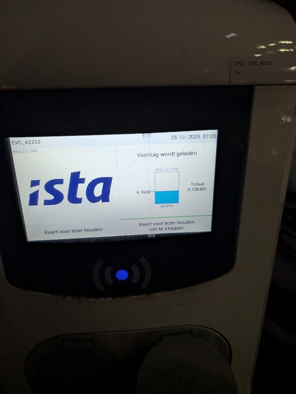 Afbeeldingslocatie: https://tweakers.net/i/4-_HFi1hqFTzDsj72I-mGOGilfA=/x800/filters:strip_icc():strip_exif()/f/image/CRNEttpULt6rq8th2T1I6ivg.jpg?f=fotoalbum_large