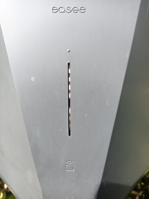Afbeeldingslocatie: https://tweakers.net/i/40CHtmN6lUcSWp3VfaxUKOSnrX4=/x800/filters:strip_icc():strip_exif()/f/image/HeBnknuYPFG2tIQZ2ZEkyKX8.jpg?f=fotoalbum_large