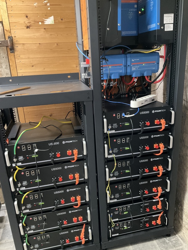 Afbeeldingslocatie: https://tweakers.net/i/40SNe4BbRc_MCCFjwaTfHnc4ZPg=/x800/filters:strip_icc():strip_exif()/f/image/1f3z6W45falAVhucfIaL9Fcl.jpg?f=fotoalbum_large