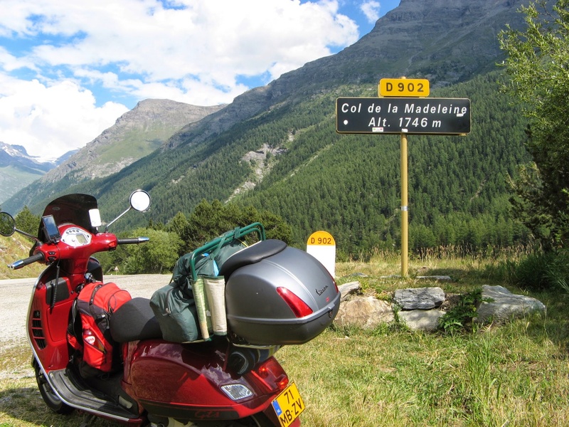 Afbeeldingslocatie: https://tweakers.net/i/41zkVUzjGyr7Bg9KHwr0IrJ2O68=/800x/filters:strip_icc():strip_exif()/f/image/PvlLV076MAdStjYlND2pIfZ7.jpg?f=fotoalbum_large