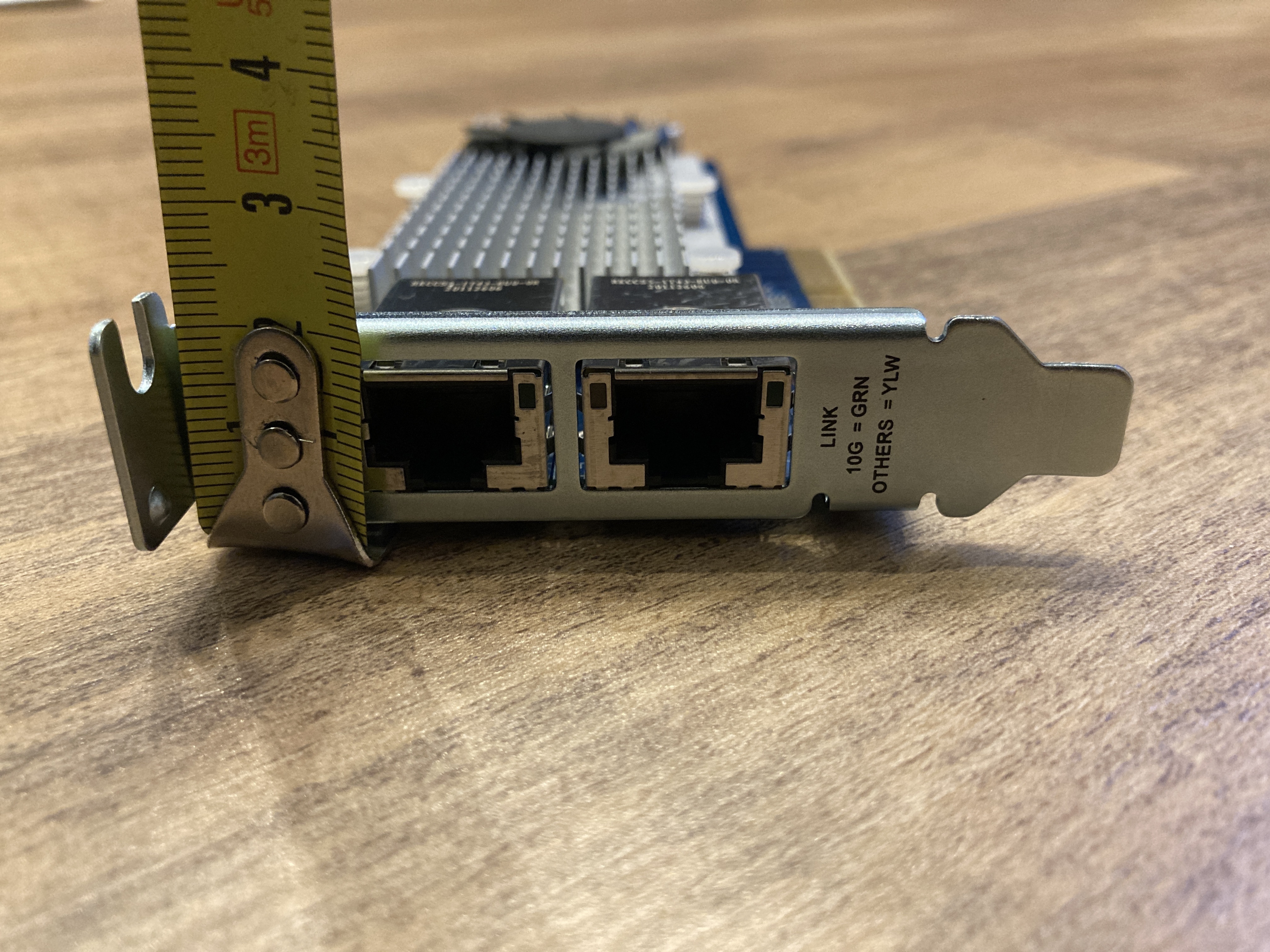 Afbeeldingslocatie: https://tweakers.net/i/4BOskkicZUc1tu6leeaE5SuiQPI=/m/383141/1LeUQKMJHqbOPmyPosXraQvr1q82s6dmJHGKMeEWDhTwDk2Unh.jpeg
