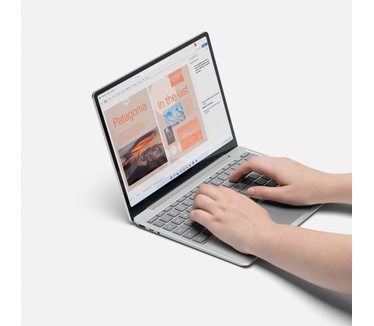 Microsoft Surface Laptop Go 2