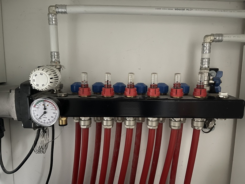 Afbeeldingslocatie: https://tweakers.net/i/4EDKETaxmhCHkeNOoZn_ams45kY=/800x/filters:strip_icc():strip_exif()/f/image/6ulsRqAtjTSwU4ToXEeNOpLC.jpg?f=fotoalbum_large