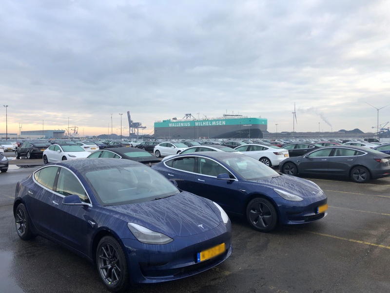 Afbeeldingslocatie: https://tweakers.net/i/4I-_yArAGBBxx_gAJGV0v6gNCPQ=/800x/filters:strip_icc():strip_exif()/f/image/koBXLrX5x3pFS5WS96gQ6XC0.jpg?f=fotoalbum_large