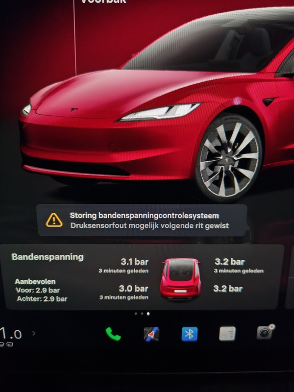 Afbeeldingslocatie: https://tweakers.net/i/4I5CrODcTV9vSf1pxREDjQ9uSog=/x800/filters:strip_icc():strip_exif()/f/image/plFcrNveeUvIgLCrYMxzJ3WM.jpg?f=fotoalbum_large