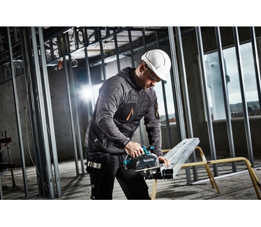 Makita DCS553Z