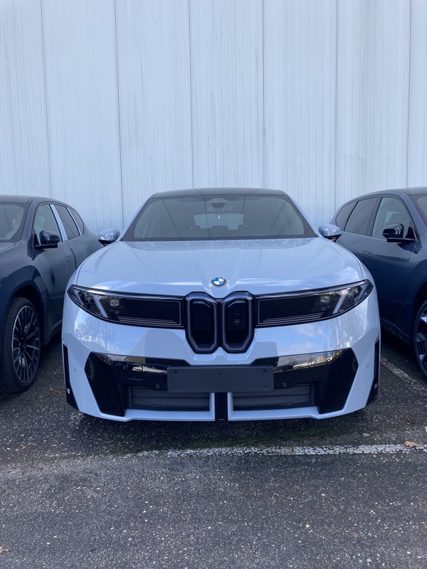 Afbeeldingslocatie: https://tweakers.net/i/4MeyY3oIZ8c7jjFMkchYgL1CoxE=/x800/filters:strip_icc():strip_exif()/f/image/TNSjEWwqxTaDgJuUiBzKxtJO.jpg?f=fotoalbum_large