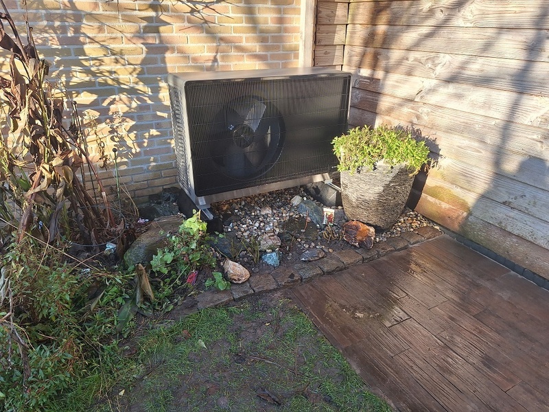 Afbeeldingslocatie: https://tweakers.net/i/4U-zxEJWnC3FcUC2U0J0fD8ZBII=/800x/filters:strip_icc():strip_exif()/f/image/Npr4RjVGhWKkLUi7xzMQIrYk.jpg?f=fotoalbum_large