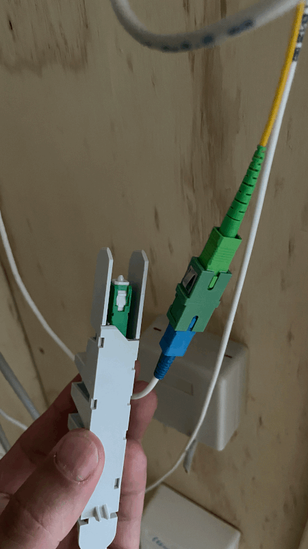 Afbeeldingslocatie: https://tweakers.net/i/4YfKHNPcqOsojBBeubKWy5CwqLc=/x800/filters:gifsicle():strip_exif()/f/image/Orw328ceJwSe19zRXapKW9QG.gif?f=fotoalbum_large