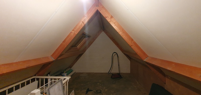 Afbeeldingslocatie: https://tweakers.net/i/4Yk3pgUV4tUaytCT0-vM1iISVsY=/800x/filters:strip_icc():strip_exif()/f/image/Q9L4jgOTQ5J1Xpw1XKEqwThk.jpg?f=fotoalbum_large