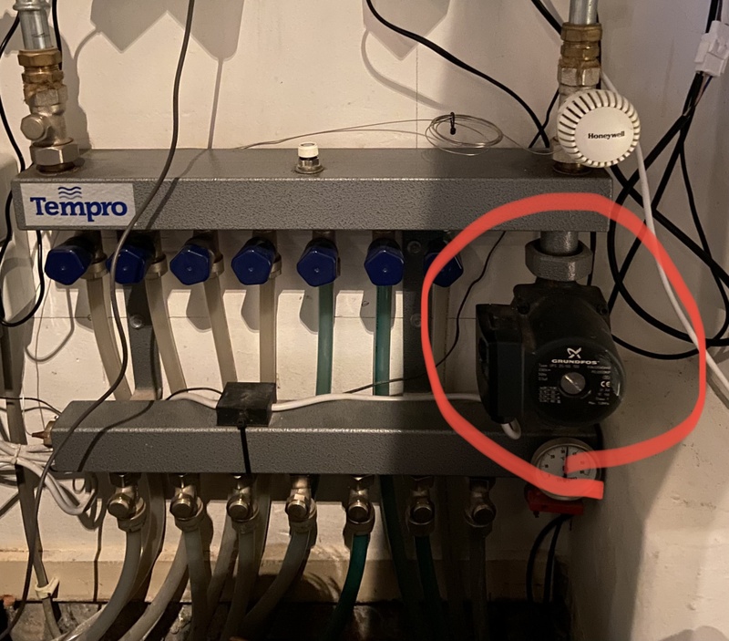 Afbeeldingslocatie: https://tweakers.net/i/4Z0XdvUtTrRD-0lxUC5YlFFr048=/800x/filters:strip_icc():strip_exif()/f/image/RV5e0MpfqXOgTlZFQXqk6rtG.jpg?f=fotoalbum_large