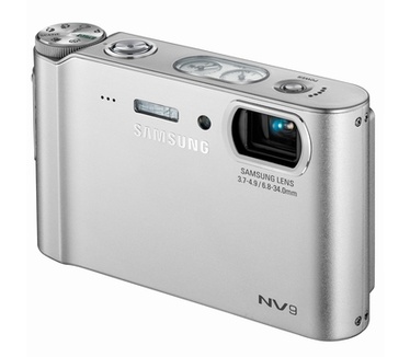 Samsung NV9 Zilver (Voorkant)