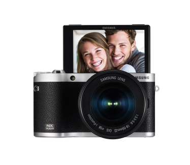 Samsung NX300M + 18-55 OIS i-Function + SEF-8A