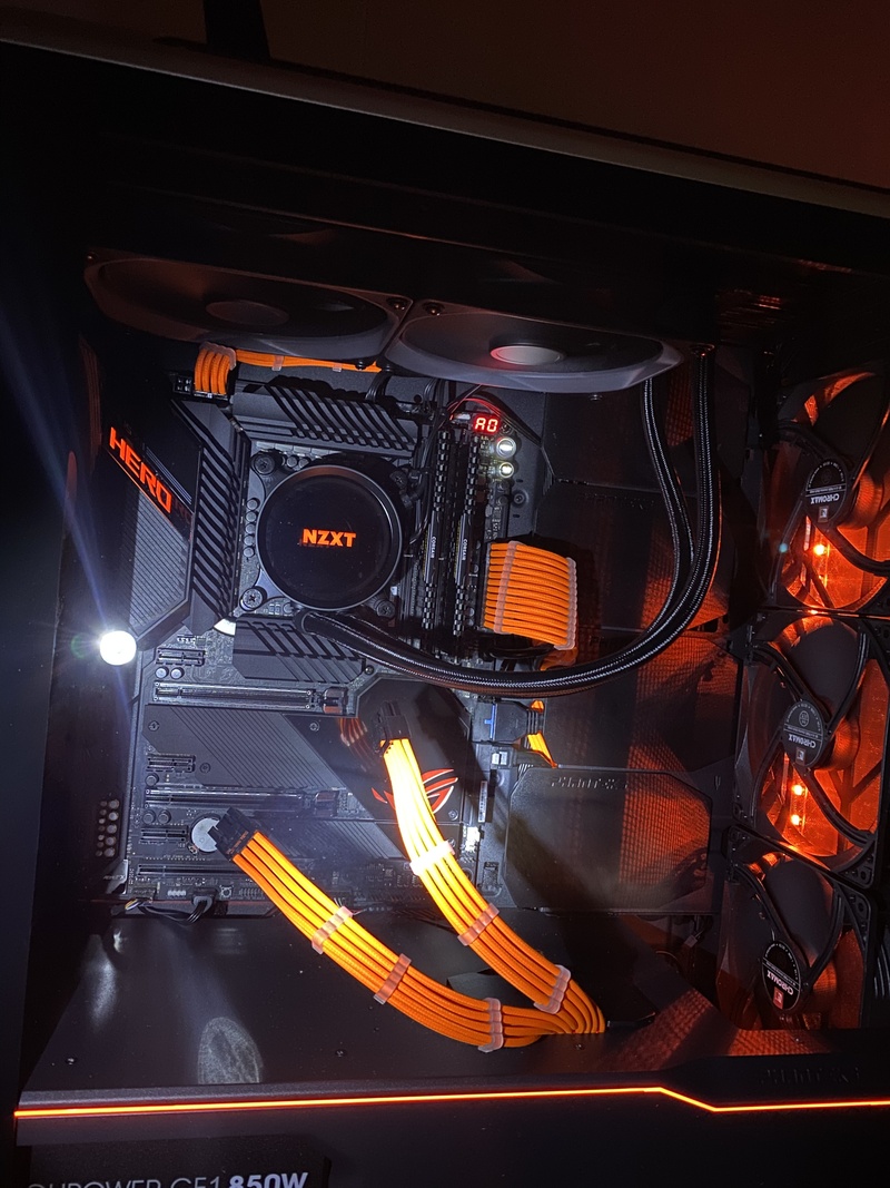 Afbeeldingslocatie: https://tweakers.net/i/4dZ2V20rWasERaY4YWCA9VeXOqo=/800x/filters:strip_icc():strip_exif()/f/image/HBVLZd36usbzXkUK8p2f2Voh.jpg?f=fotoalbum_large