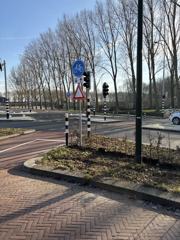 Afbeeldingslocatie: https://tweakers.net/i/4duwE6WEHXjhUFZ_-poyWnLr4Yc=/x800/filters:strip_icc():strip_exif()/f/image/TQwTvoaHo7QOQ3qcen6AWyTZ.jpg?f=fotoalbum_large