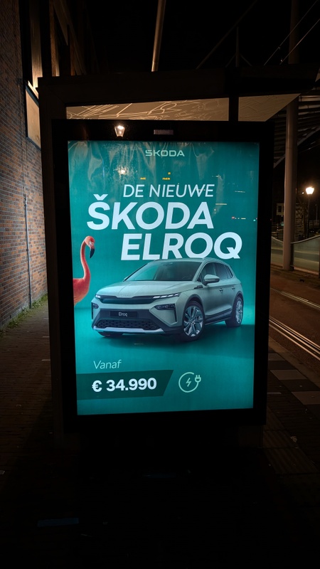 Afbeeldingslocatie: https://tweakers.net/i/4fwZj9mAgI-6aqAA5PmxGLi7I08=/x800/filters:strip_icc():strip_exif()/f/image/SanFucVhln0P6ISsUoxOFnjL.jpg?f=fotoalbum_large