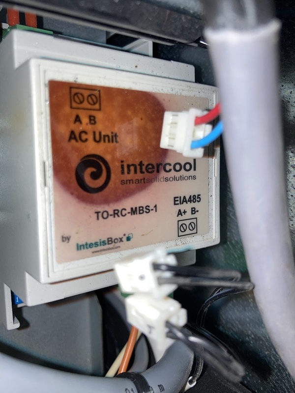 Afbeeldingslocatie: https://tweakers.net/i/4gve5qrmeLasfKKllqFQHrKq-uo=/x800/filters:strip_icc():strip_exif()/f/image/q9pqeNSW3ZgePR9RBOVEy7L9.jpg?f=fotoalbum_large