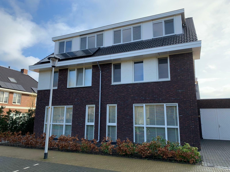 Afbeeldingslocatie: https://tweakers.net/i/4hQYUIImmxTeFKefyVz4GiC8Y_s=/800x/filters:strip_icc():strip_exif()/f/image/Wv15QrlrHv8Ac6aBD8TBRGzT.jpg?f=fotoalbum_large