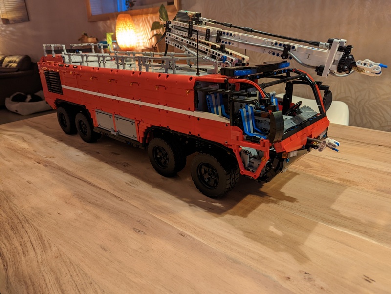 Afbeeldingslocatie: https://tweakers.net/i/4kyntSmQ6bCgD-vbSBuLnh_OYHA=/800x/filters:strip_icc():strip_exif()/f/image/cZ2lL3RU5NBoVXAQO9JCB0pr.jpg?f=fotoalbum_large