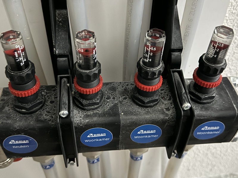 Afbeeldingslocatie: https://tweakers.net/i/4nE954llt3ehkIQJ6-a-sAFiPIg=/800x/filters:strip_icc():strip_exif()/f/image/jgvi5dd22fsYum6LnbhuM0ra.jpg?f=fotoalbum_large