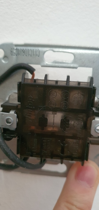 Afbeeldingslocatie: https://tweakers.net/i/4rtbXRy_Y16dsWpA_f4JUYQEkl8=/x800/filters:strip_icc():strip_exif()/f/image/5PcSj1QLqUAlFBpgC0D6Q7ec.jpg?f=fotoalbum_large