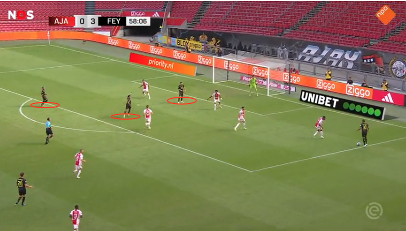 Afbeeldingslocatie: https://tweakers.net/i/4s1Z-pKx5mtOLzORrQeJJlnuFyE=/full-fit-in/4000x4000/filters:no_upscale():fill(white):strip_exif()/f/image/BQNpLeU6WflNyvADZoayXwWT.png?f=user_large