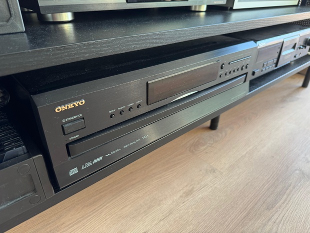 Afbeeldingslocatie: https://tweakers.net/i/4uWP6f6CJitVnnwa5NL47YIMZQs=/620x/filters:strip_icc():strip_exif()/m/286700/1VmvQ3iXo7LOvyiwqe2105R44rIjM1R4YUSmAi64OatoFfigr9.jpeg?f=620xauto