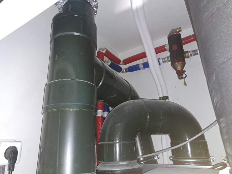 Afbeeldingslocatie: https://tweakers.net/i/4v2F3szTJHGii0liuE-7-ig-pUo=/800x/filters:strip_icc():strip_exif()/f/image/lpNbwvDsmmWtMV4cwinwlHiS.jpg?f=fotoalbum_large