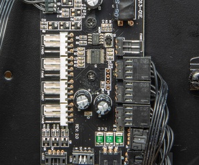 Dark Base Pro 900 oud en nieuw