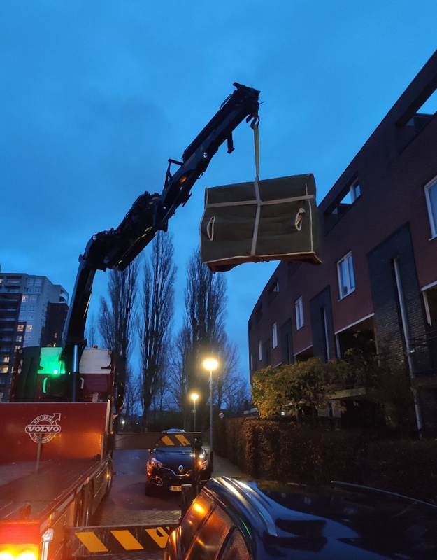 Afbeeldingslocatie: https://tweakers.net/i/4wDhnOTU2pZ8bLENiDVDL2t1Vpw=/x800/filters:strip_icc():strip_exif()/f/image/Bgwahe4PBS5T6gHLDXtgipwI.jpg?f=fotoalbum_large