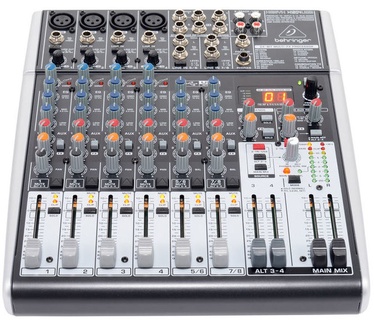 Behringer XENYX 1204USB PA en studio mixer