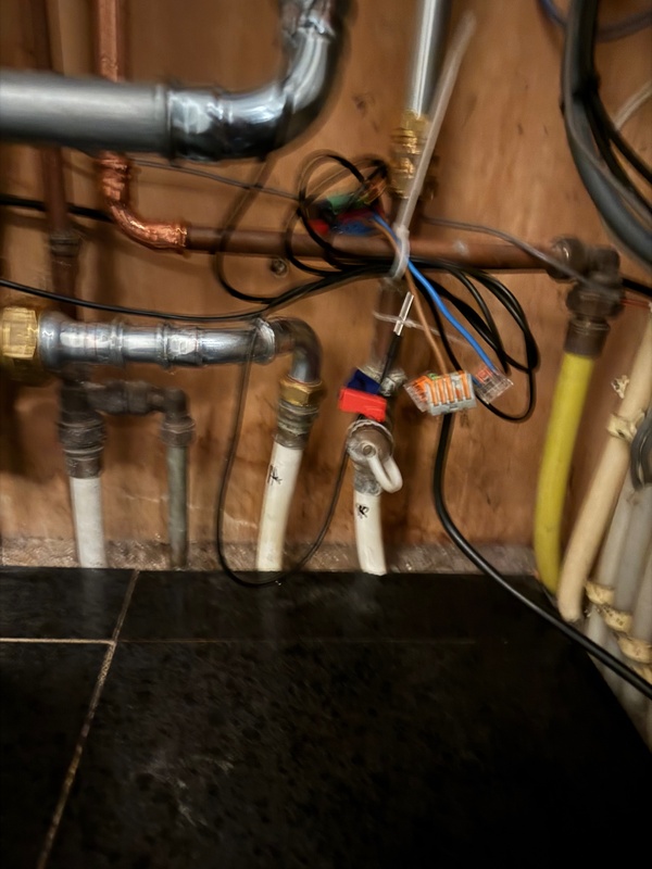 Afbeeldingslocatie: https://tweakers.net/i/53wBG0wCfzN-HpWHlnT4LX_YvhA=/x800/filters:strip_icc():strip_exif()/f/image/8DydoRRUoI6GkSy35yDq2Qev.jpg?f=fotoalbum_large