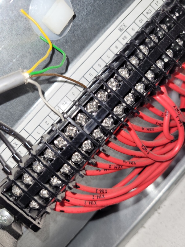 Afbeeldingslocatie: https://tweakers.net/i/548xvtuV1B9YqBHKe2wakwvPHus=/x800/filters:strip_icc():strip_exif()/f/image/0TNCoU7kkiuspeZ6qj67wq2U.jpg?f=fotoalbum_large