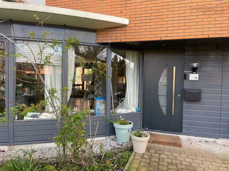 Afbeeldingslocatie: https://tweakers.net/i/54CIZfmssQgzJCCnpVFPW1th6nE=/800x/filters:strip_icc():strip_exif()/f/image/5qml3YVR3XVzJ4rdcarWyqJb.jpg?f=fotoalbum_large