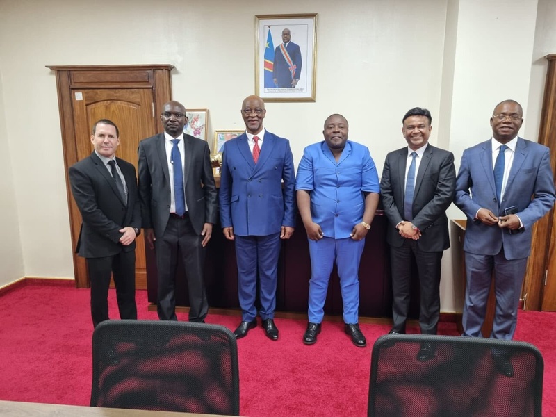 Afbeeldingslocatie: https://tweakers.net/i/576pZSW_mh3W5cCpoBKWgxVXkaw=/800x/filters:strip_icc():strip_exif()/f/image/o02ITQpTNFK7GUkpgxfD26b1.jpg?f=fotoalbum_large