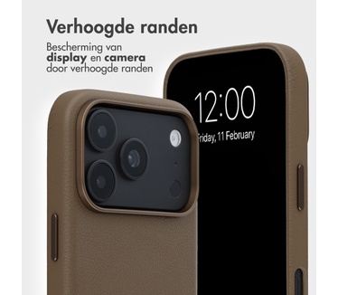 Accezz Leather Bookcase 2-in-1 met MagSafe voor de Apple iPhone 18 Pro Max / 17 Pro Max - Coffee Brown