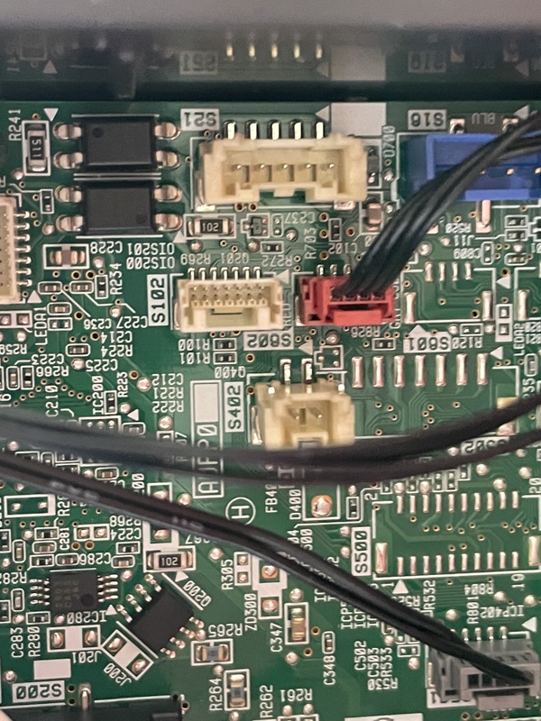 Afbeeldingslocatie: https://tweakers.net/i/5AAVGOFZVHzkjHQr-FdF8l6Dehk=/x800/filters:strip_icc():strip_exif()/f/image/uvQFXcAVSQX3TEO91b2Qt862.jpg?f=fotoalbum_large