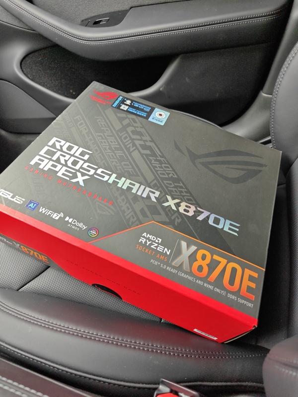 Afbeeldingslocatie: https://tweakers.net/i/5AttoKJbftQJOnX-R7Rcb7z2Qak=/x800/filters:strip_icc():strip_exif()/f/image/SaskWOpFrEGPWaNJyPgZ87Wr.jpg?f=fotoalbum_large