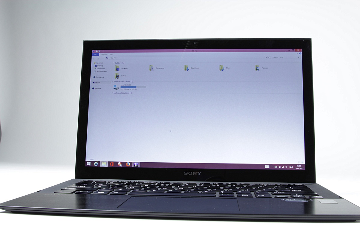 Sony Vaio Pro 13: flexibele lichtgewicht - Scherm: goed, met matige