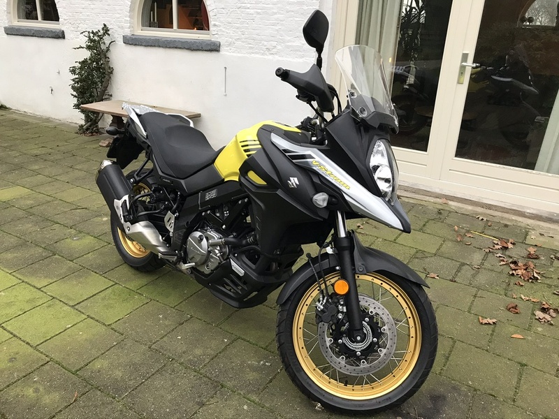 Afbeeldingslocatie: https://tweakers.net/i/5CGUnAxSgPJ-sb7rLkddUSUdsEc=/800x/filters:strip_icc()/f/image/EVg4LWTGqrq80YvHnmK9NqJj.jpg?f=fotoalbum_large