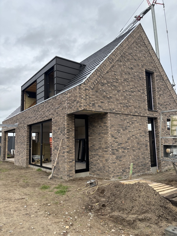 Afbeeldingslocatie: https://tweakers.net/i/5CarHcz2BfNPjFv23t_nEICNkK4=/x800/filters:strip_icc():strip_exif()/f/image/W75W5U9nUtbEGkYEppzRoRwi.jpg?f=fotoalbum_large