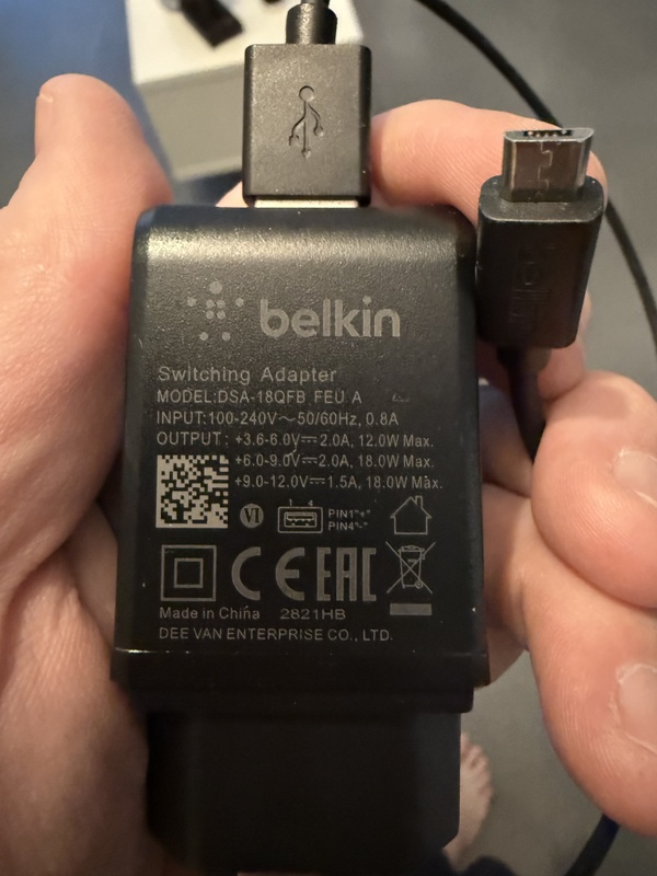 Afbeeldingslocatie: https://tweakers.net/i/5DwgvcLeIYMII3Li5l8FUzmLmK8=/x800/filters:strip_icc():strip_exif()/f/image/n122G1fPHeezc2burkCwpc6p.jpg?f=fotoalbum_large