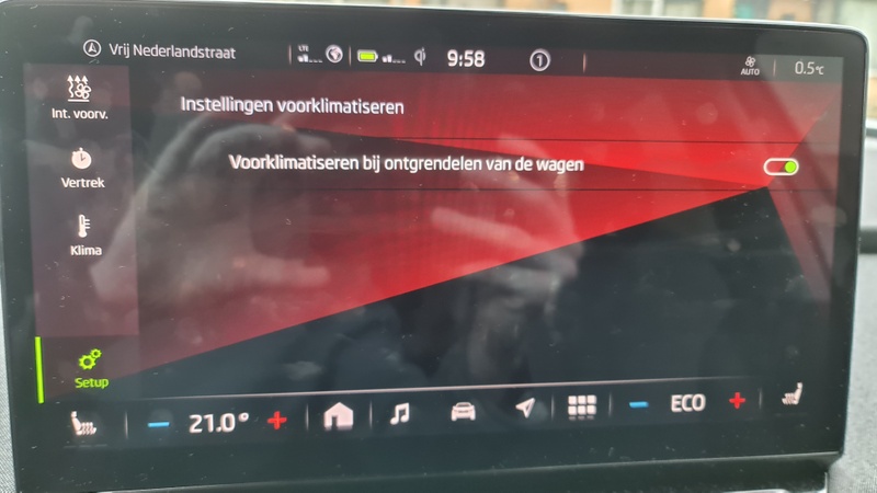 Afbeeldingslocatie: https://tweakers.net/i/5EVfV2Rob48WQXf8rp8NCpaA84g=/800x/filters:strip_icc():strip_exif()/f/image/rK8H3R9Y24DxUYZc3yjbK4yO.jpg?f=fotoalbum_large