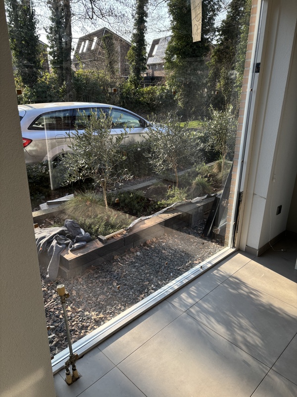Afbeeldingslocatie: https://tweakers.net/i/5GiuIa-yu7S99sEz9mQzJb04DCU=/x800/filters:strip_icc():strip_exif()/f/image/1lDNslhSBz7qAdbyaz3q6IER.jpg?f=fotoalbum_large