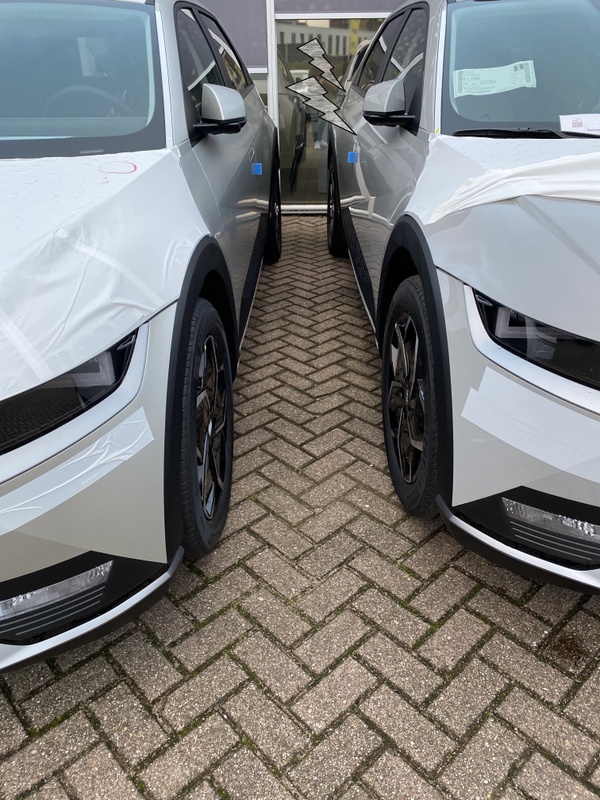 Afbeeldingslocatie: https://tweakers.net/i/5HkcJzVVtG54fvl8Jj5hNB5S6zU=/x800/filters:strip_icc():strip_exif()/f/image/Cq02zZ8sQ7uelaHO9WsWE8zD.jpg?f=fotoalbum_large