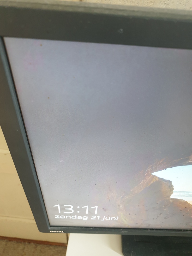 Afbeeldingslocatie: https://tweakers.net/i/5Iv9x1kt_VbIYlZmrLiJjYTgcFI=/800x/filters:strip_icc():strip_exif()/f/image/X1Rstf1OGJFhDMp7MlehE0uA.jpg?f=fotoalbum_large