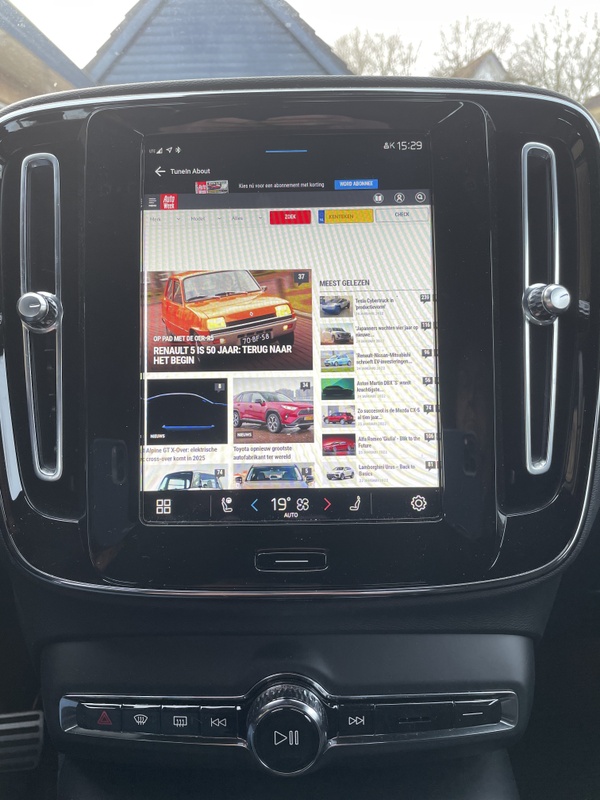 Afbeeldingslocatie: https://tweakers.net/i/5JsJReSnKH7NjZbHTG5_NclH7YM=/x800/filters:strip_icc():strip_exif()/f/image/V7PViSJvBax6C9Qd7eVs3Vu6.jpg?f=fotoalbum_large