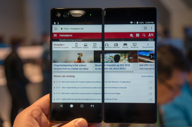 ZTE Axon M
